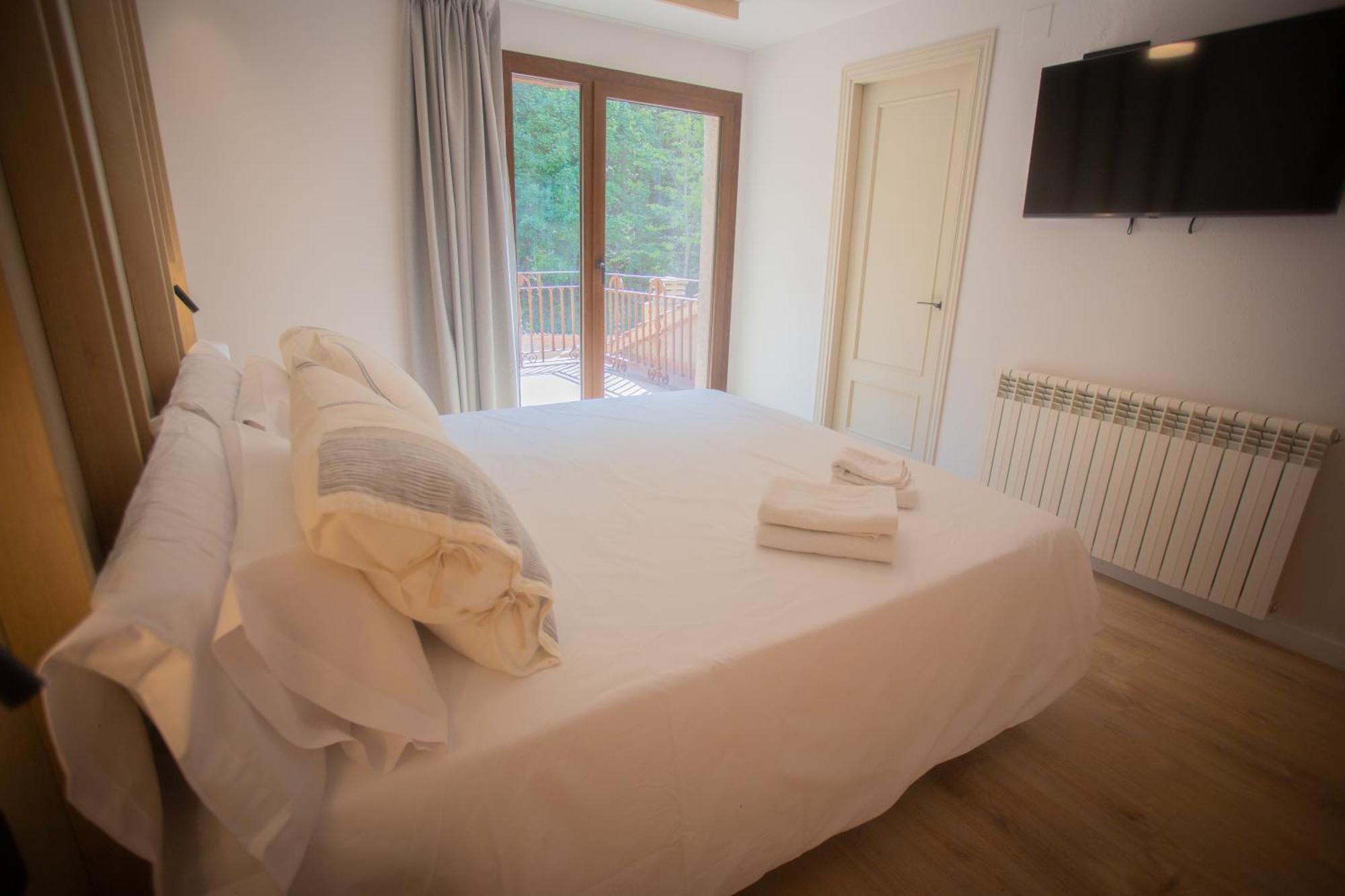 Hotel L'Indret Del Pedraforca Adults Only Saldes Exterior foto